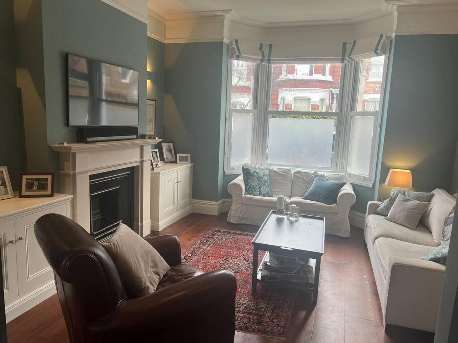 Four Bedroom Modern Victorian Wandsworth House London Ngoại thất bức ảnh